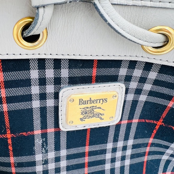 ♦️Burberry Crossbody Bucket - Picture 7 of 7